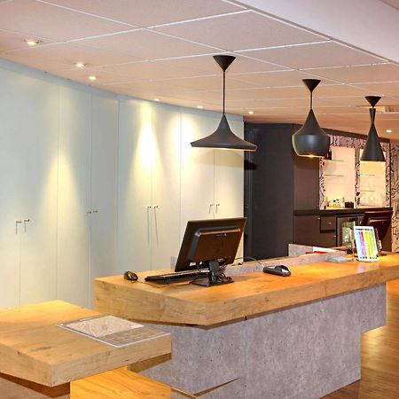 Hotel Ibis Poitiers Sud Esterno foto