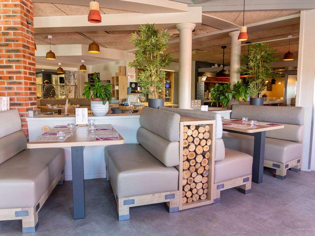 Hotel Ibis Poitiers Sud Ristorante foto